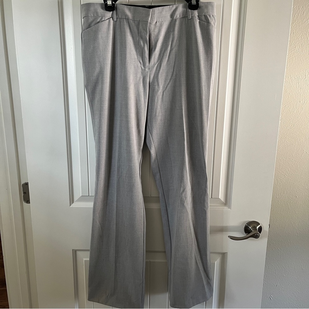 12/Limited Slim Bootcut